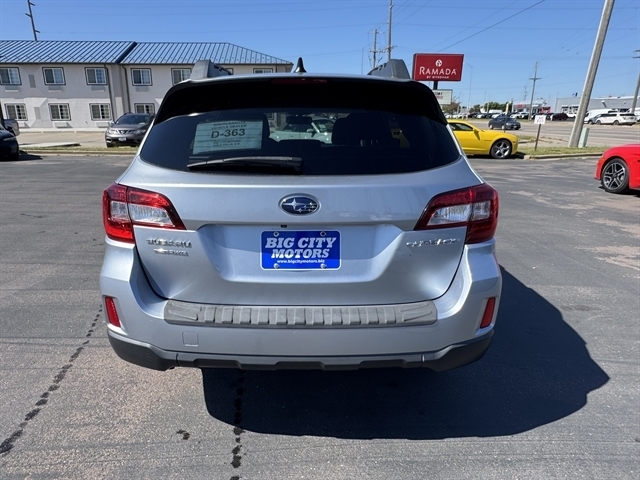 Subaru Outback 4dr Wgn 2.5i Premium 2016 Subaru Outback 4dr Wgn 2.5i Premium 2016