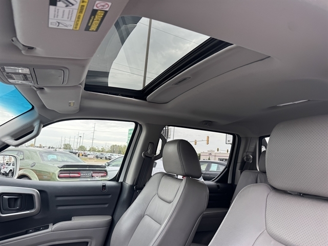 Honda Ridgeline 4WD Crew Cab RTL 2011 Honda Ridgeline 4WD Crew Cab RTL 2011