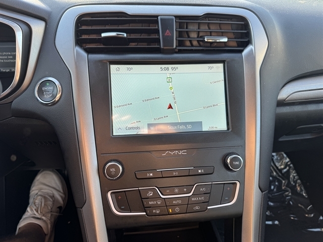 Ford Fusion Hybrid SE FWD 2020 Ford Fusion Hybrid SE FWD 2020