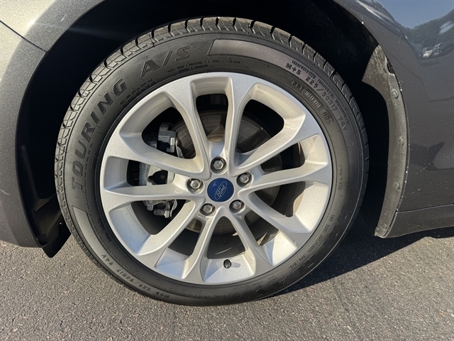 Ford Fusion Hybrid SE FWD 2020 Ford Fusion Hybrid SE FWD 2020