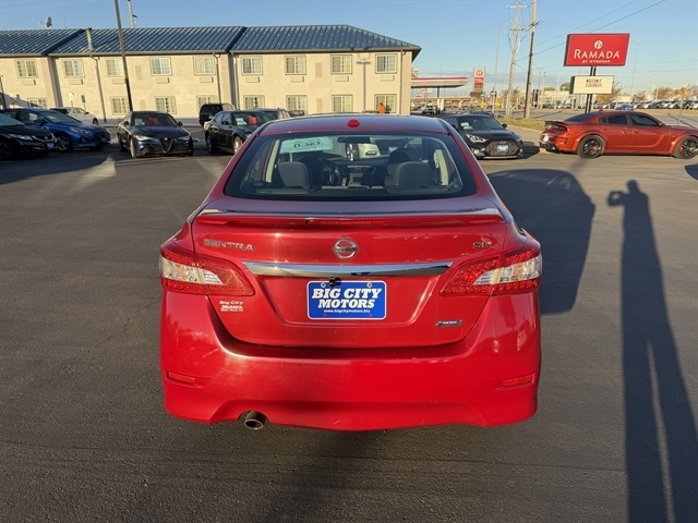 Nissan Sentra 4dr Sdn I4 CVT SR 2013 Nissan Sentra 4dr Sdn I4 CVT SR 2013