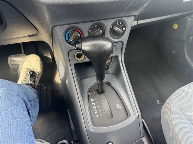 Ford Transit Connect 114.6" XL w/side & rear door privacy glass 2012 Ford Transit Connect 114.6" XL w/side & rear door privacy glass 2012