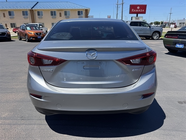 Mazda MAZDA3 4dr Sdn Auto i Touring 2014 Mazda MAZDA3 4dr Sdn Auto i Touring 2014