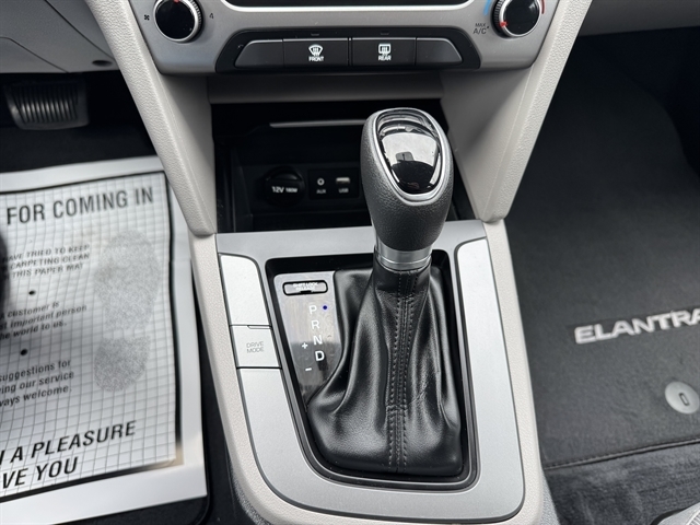 Hyundai Elantra SEL 2.0L Auto (Alabama) 2018 Hyundai Elantra SEL 2.0L Auto (Alabama) 2018