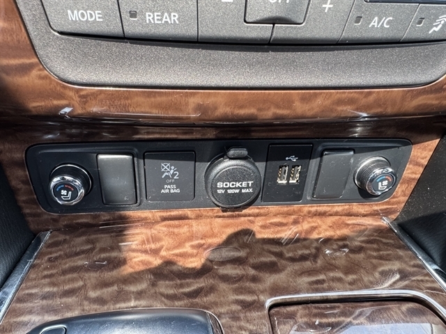 Nissan Armada 4x4 Platinum 2018 Nissan Armada 4x4 Platinum 2018