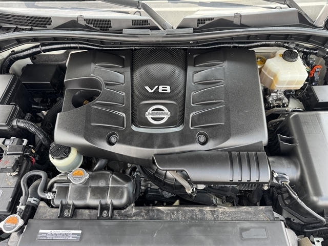 Nissan Armada 4x4 Platinum 2018 Nissan Armada 4x4 Platinum 2018