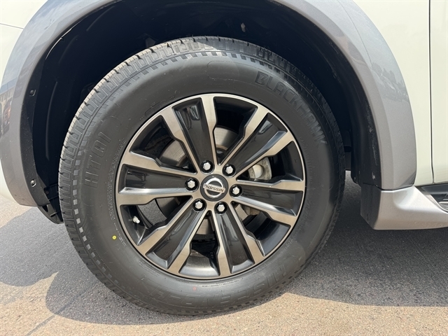 Nissan Armada 4x4 Platinum 2018 Nissan Armada 4x4 Platinum 2018