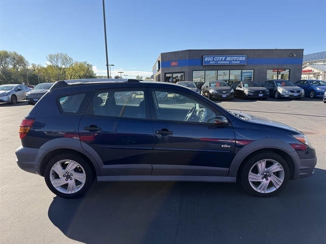 Pontiac Vibe  2004 Pontiac Vibe  2004