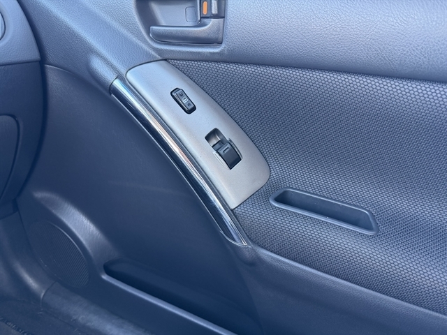 Pontiac Vibe  2004 Pontiac Vibe  2004