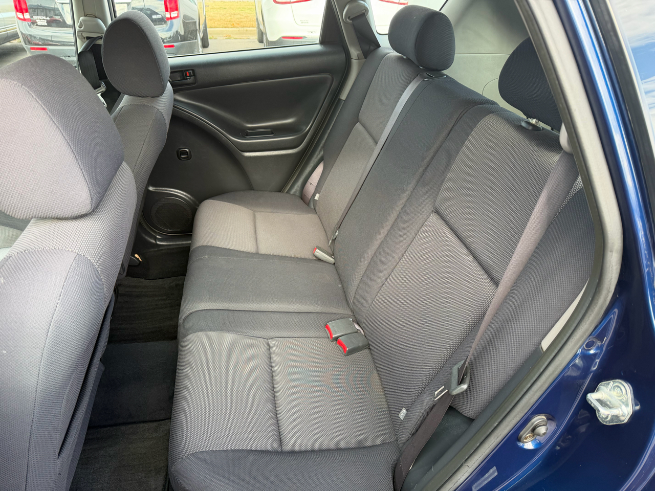 Pontiac Vibe  2004 Pontiac Vibe  2004