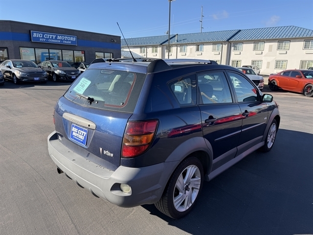 Pontiac Vibe  2004 Pontiac Vibe  2004