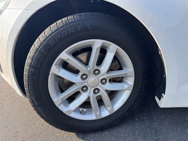 Kia Optima 4dr Sdn LX 2013 Kia Optima 4dr Sdn LX 2013