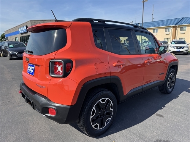Jeep Renegade 4WD 4dr Trailhawk 2016 Jeep Renegade 4WD 4dr Trailhawk 2016