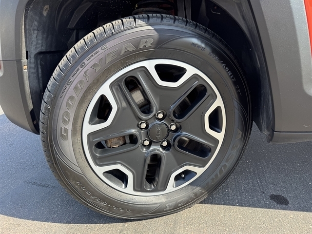 Jeep Renegade 4WD 4dr Trailhawk 2016 Jeep Renegade 4WD 4dr Trailhawk 2016