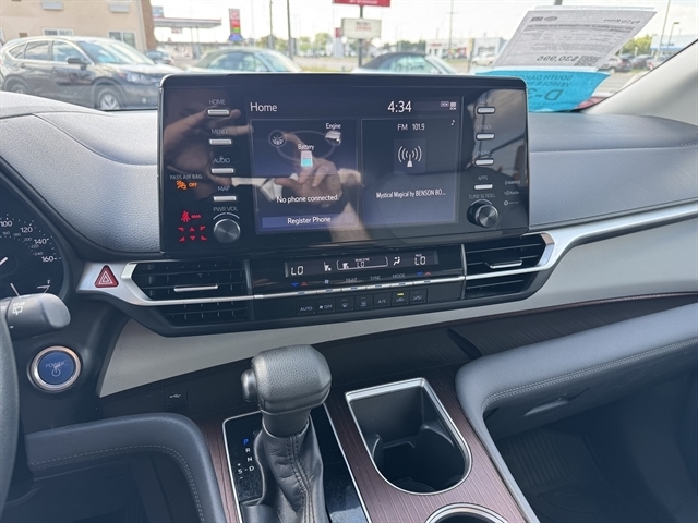 Toyota Sienna LE AWD 8-Passenger (Natl) 2022 Toyota Sienna LE AWD 8-Passenger (Natl) 2022