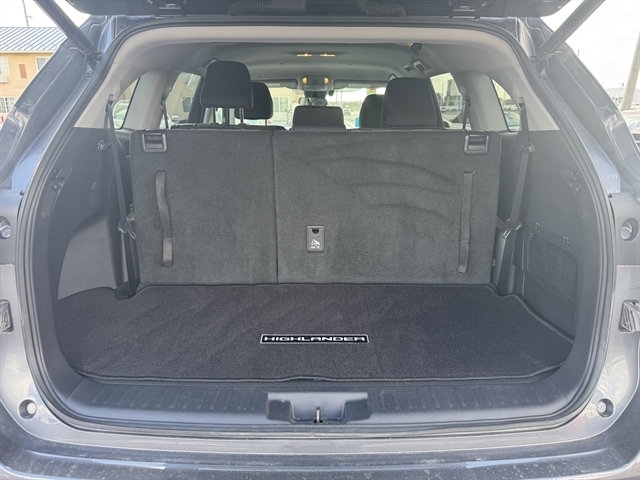 Toyota Highlander Hybrid LE AWD (Natl) 2021 Toyota Highlander Hybrid LE AWD (Natl) 2021