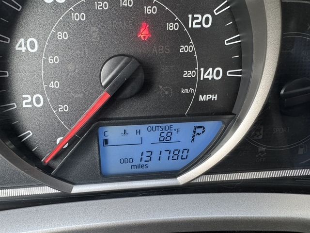 Toyota RAV4 AWD 4dr LE (Natl) 2015 Toyota RAV4 AWD 4dr LE (Natl) 2015