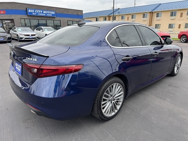 Alfa Romeo Giulia Ti Lusso AWD 2018 Alfa Romeo Giulia Ti Lusso AWD 2018