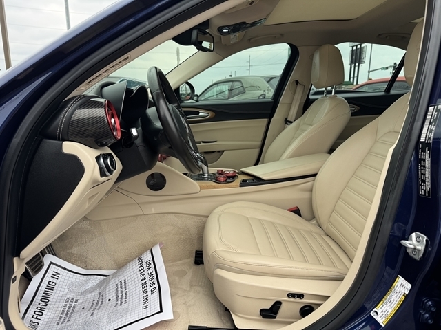 Alfa Romeo Giulia Ti Lusso AWD 2018 Alfa Romeo Giulia Ti Lusso AWD 2018