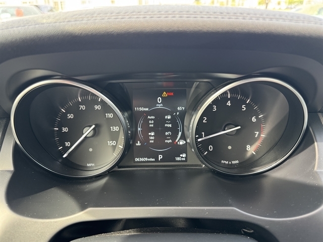 Land Rover Range Rover Evoque 5 Door SE 2018 Land Rover Range Rover Evoque 5 Door SE 2018