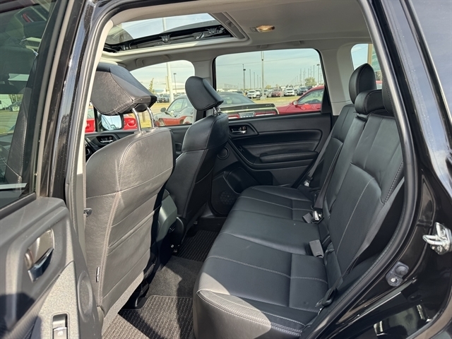 Subaru Forester 2.5i Touring CVT 2018 Subaru Forester 2.5i Touring CVT 2018