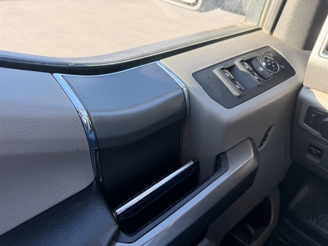 Ford F-150 XLT 4WD SuperCrew 5.5' Box 2020 Ford F-150 XLT 4WD SuperCrew 5.5' Box 2020