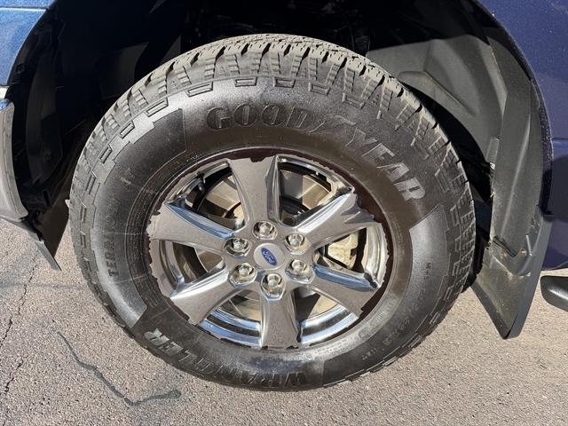 Ford F-150 XLT 4WD SuperCrew 5.5' Box 2020 Ford F-150 XLT 4WD SuperCrew 5.5' Box 2020