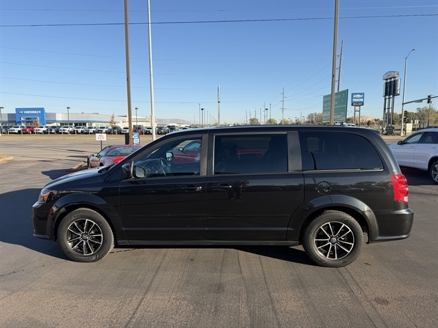 Dodge Grand Caravan 4dr Wgn SXT Plus 2015 Dodge Grand Caravan 4dr Wgn SXT Plus 2015