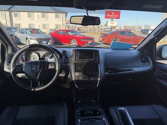 Dodge Grand Caravan 4dr Wgn SXT Plus 2015 Dodge Grand Caravan 4dr Wgn SXT Plus 2015