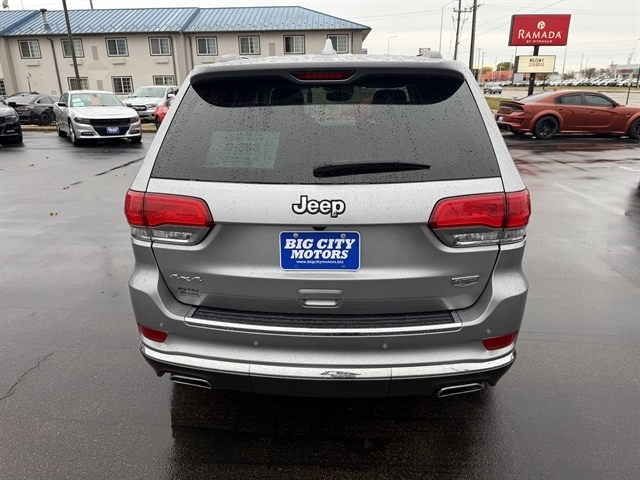 Jeep Grand Cherokee Summit 4x4 2021 Jeep Grand Cherokee Summit 4x4 2021