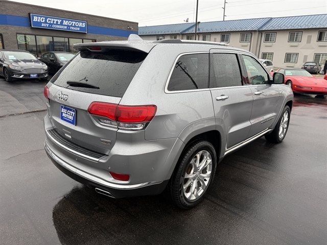 Jeep Grand Cherokee Summit 4x4 2021 Jeep Grand Cherokee Summit 4x4 2021