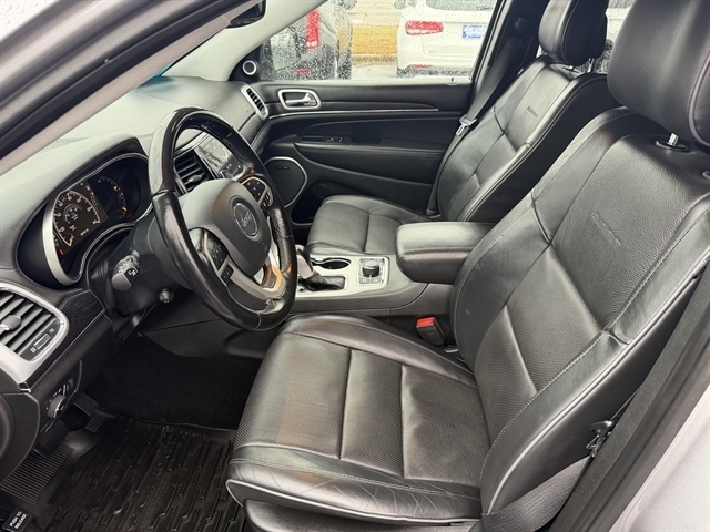 Jeep Grand Cherokee Summit 4x4 2021 Jeep Grand Cherokee Summit 4x4 2021