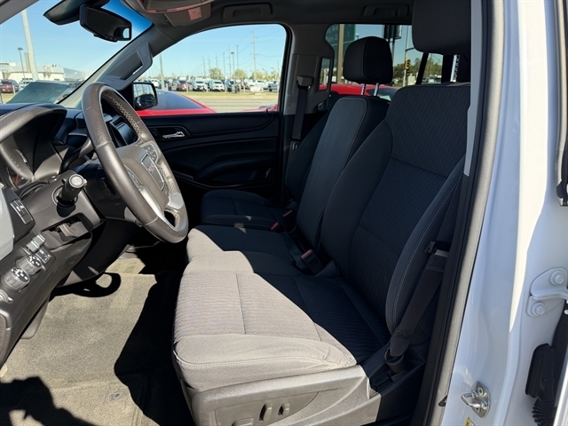 GMC Yukon 4WD 4dr SLE 2016 GMC Yukon 4WD 4dr SLE 2016