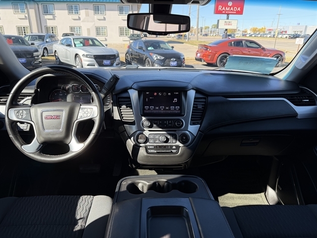 GMC Yukon 4WD 4dr SLE 2016 GMC Yukon 4WD 4dr SLE 2016