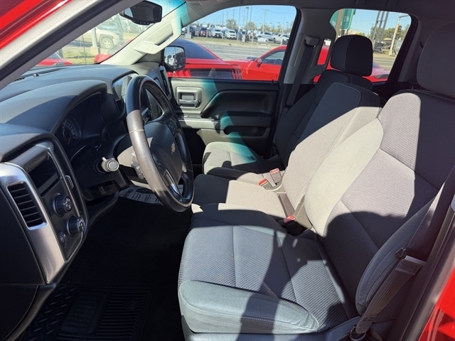 Chevrolet Silverado 1500 4WD Double Cab 143.5" LT w/1LT 2015 Chevrolet Silverado 1500 4WD Double Cab 143.5" LT w/1LT 2015