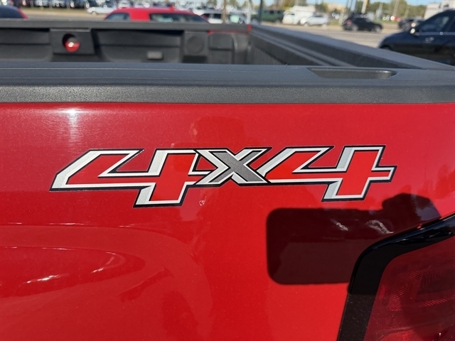 Chevrolet Silverado 1500 4WD Double Cab 143.5" LT w/1LT 2015 Chevrolet Silverado 1500 4WD Double Cab 143.5" LT w/1LT 2015