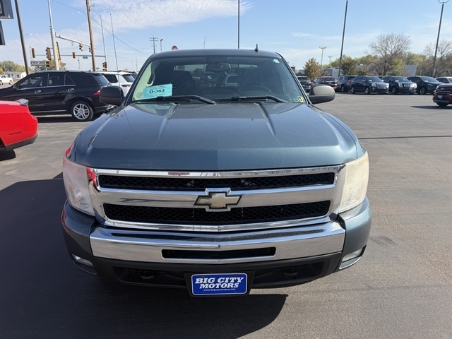 Chevrolet Silverado 1500 4WD Ext Cab 143.5" LT 2009 Chevrolet Silverado 1500 4WD Ext Cab 143.5" LT 2009