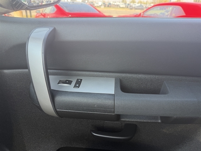 Chevrolet Silverado 1500 4WD Ext Cab 143.5" LT 2009 Chevrolet Silverado 1500 4WD Ext Cab 143.5" LT 2009