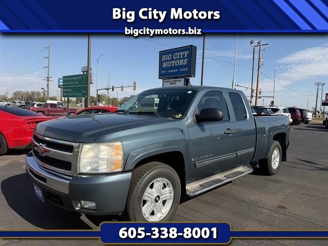 2009 Chevrolet Silverado 1500 4WD Ext Cab 143.5" LT