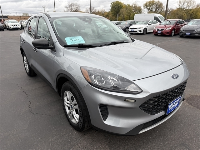 Ford Escape S AWD 2022 Ford Escape S AWD 2022