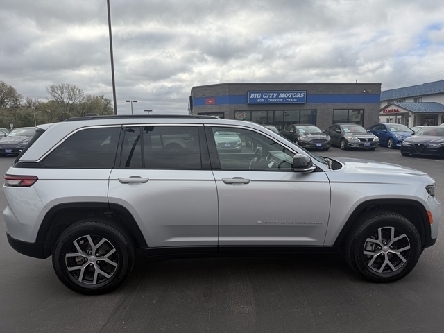 Jeep Grand Cherokee Limited 4x4 2024 Jeep Grand Cherokee Limited 4x4 2024