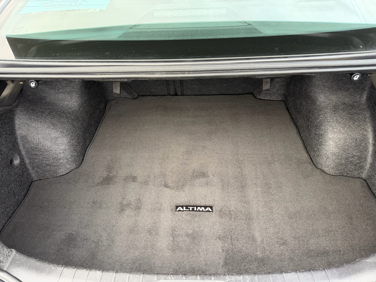 Nissan Altima 2.5 SV Sedan 2024 Nissan Altima 2.5 SV Sedan 2024