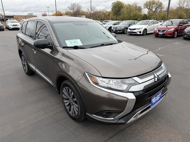 Mitsubishi Outlander SEL S-AWC 2020 Mitsubishi Outlander SEL S-AWC 2020