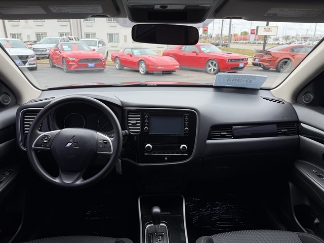 Mitsubishi Outlander SEL S-AWC 2020 Mitsubishi Outlander SEL S-AWC 2020