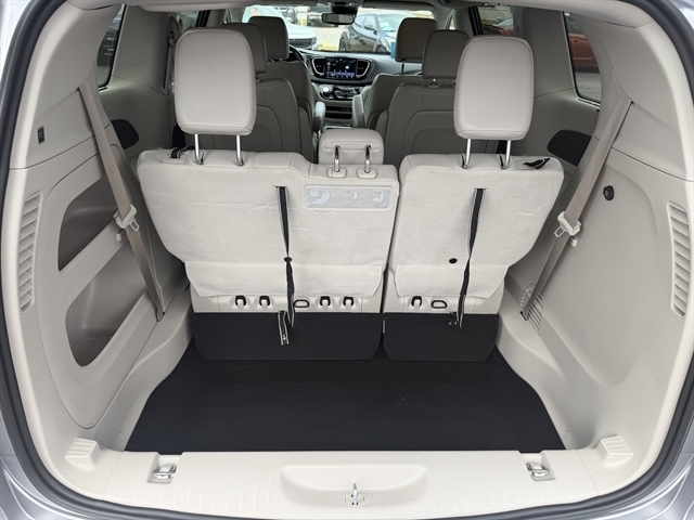 Chrysler Pacifica Touring L AWD 2021 Chrysler Pacifica Touring L AWD 2021