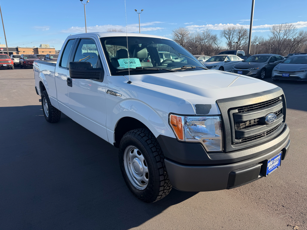 Ford F-150 2WD SuperCab 145" XL 2014