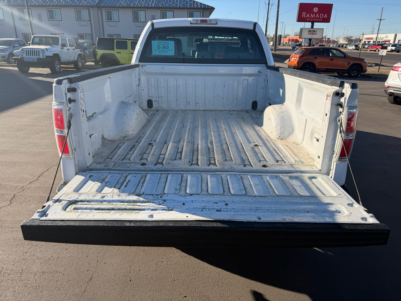 Ford F-150 2WD SuperCab 145" XL 2014