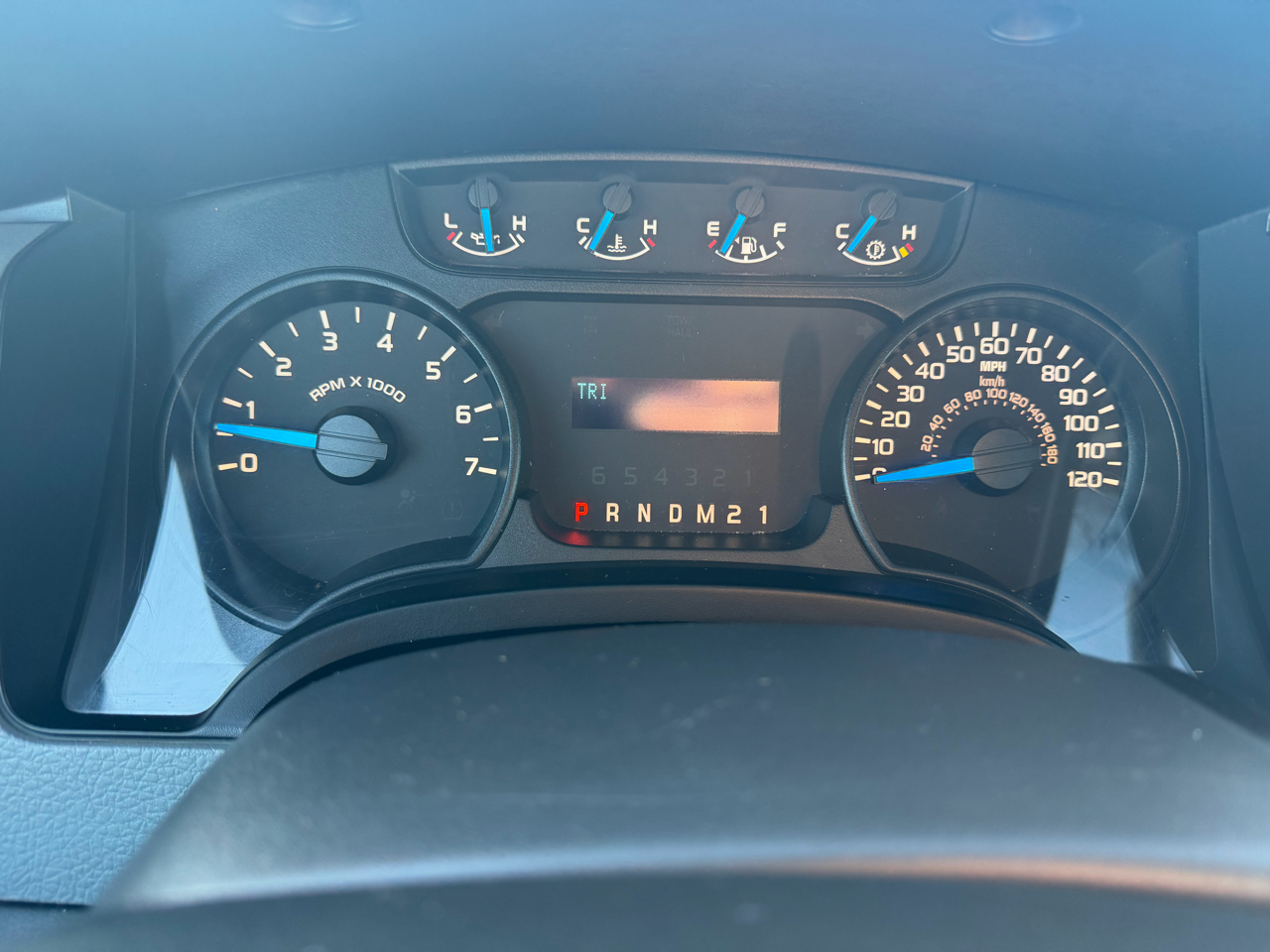 Ford F-150 2WD SuperCab 145" XL 2014