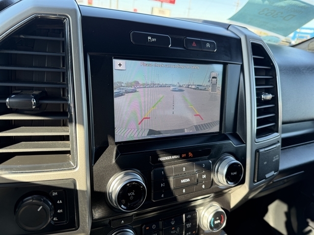 Ford F-150 King Ranch 4WD SuperCrew 5.5' Box 2017 Ford F-150 King Ranch 4WD SuperCrew 5.5' Box 2017