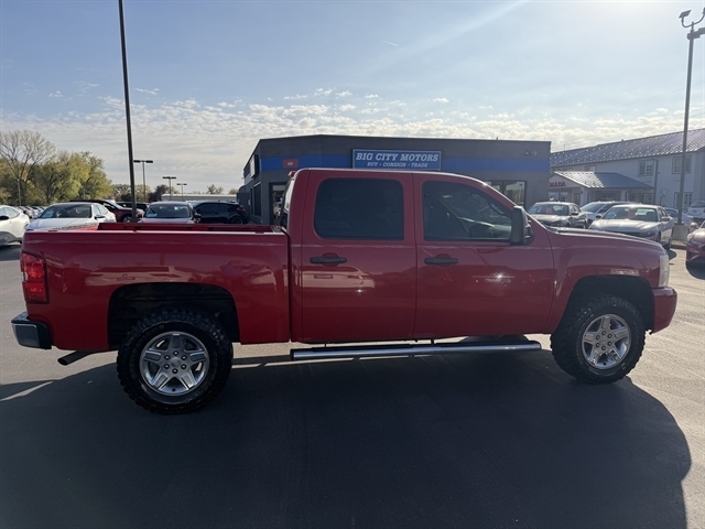 Chevrolet Silverado 1500 4WD Crew Cab 143.5" LT 2009 Chevrolet Silverado 1500 4WD Crew Cab 143.5" LT 2009